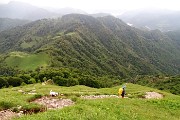 93 Scendiamo alla Bocchetta di Desio